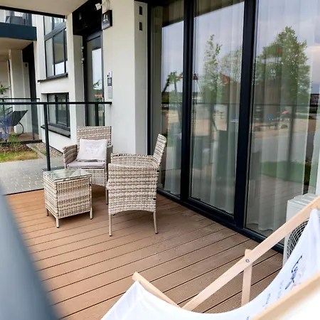 Apartment In Dziwnow Near Sandy Beach, Cleaning Included *