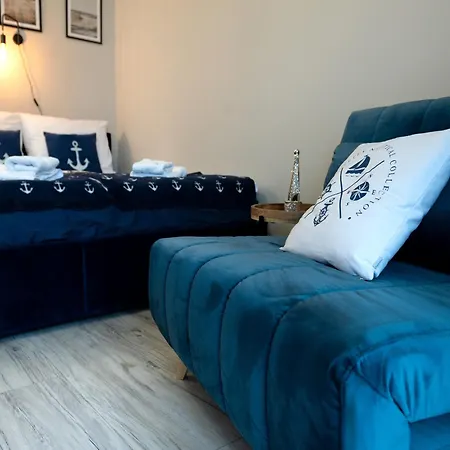 Apartment In Dziwnow Near Sandy Beach, Cleaning Included 아파트 *